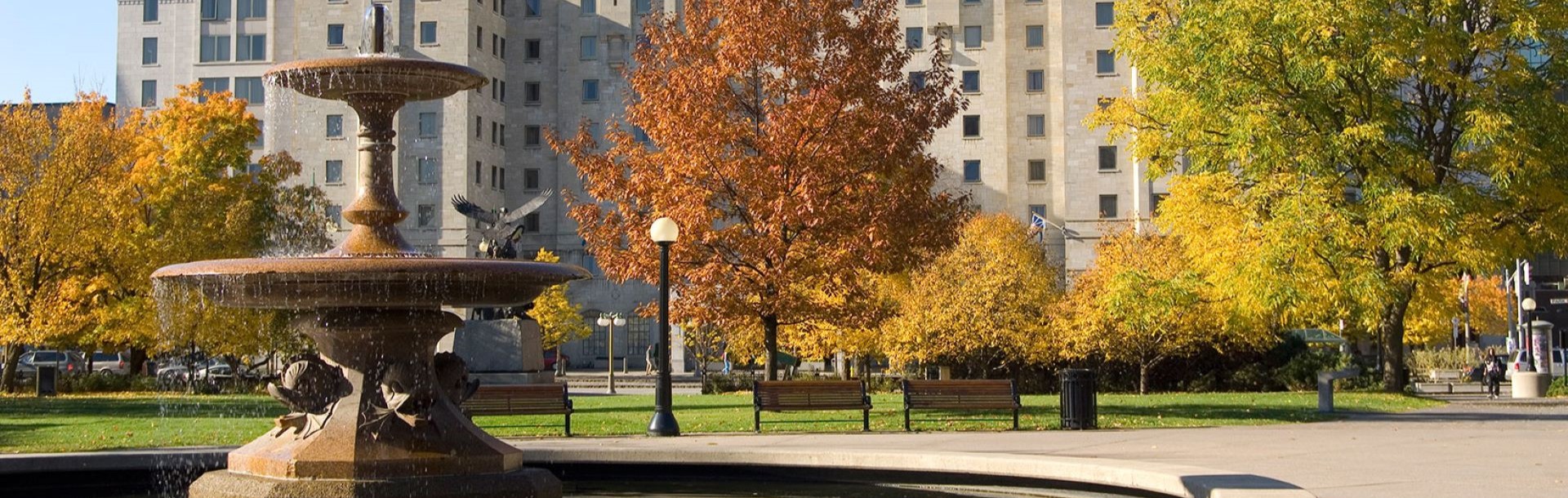 Lord Elgin Hotel