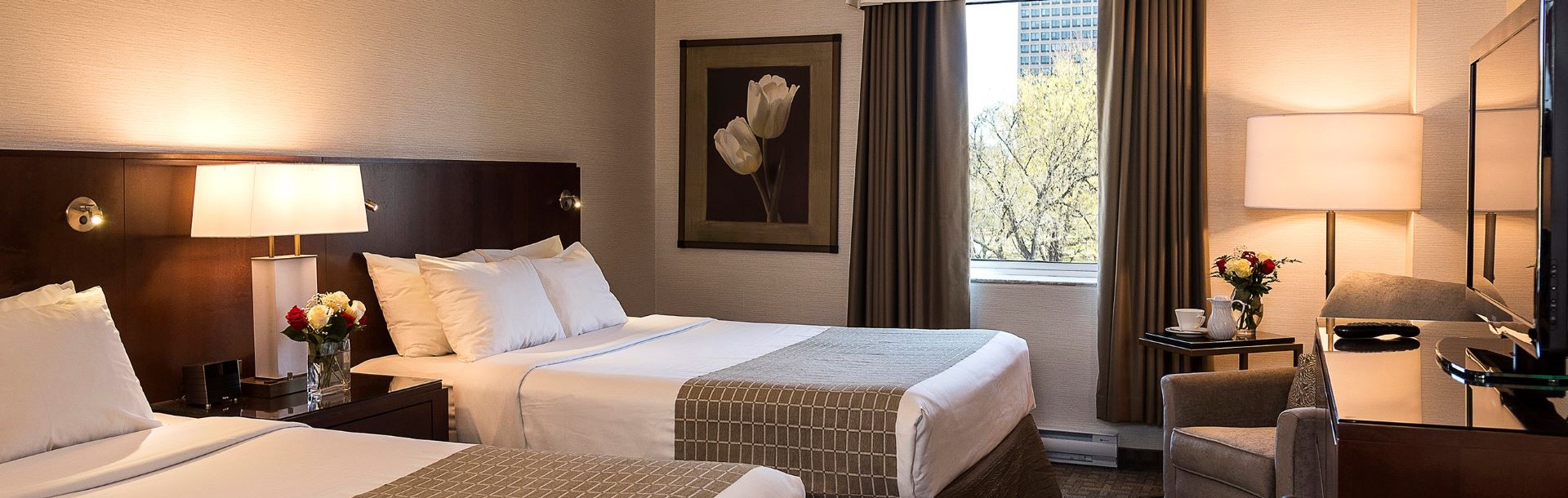 Lord Elgin Hotel
