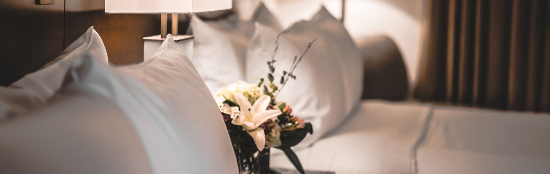 Lord Elgin Hotel