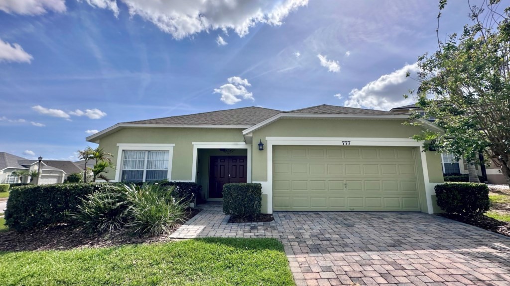 West Haven Villas, Davenport