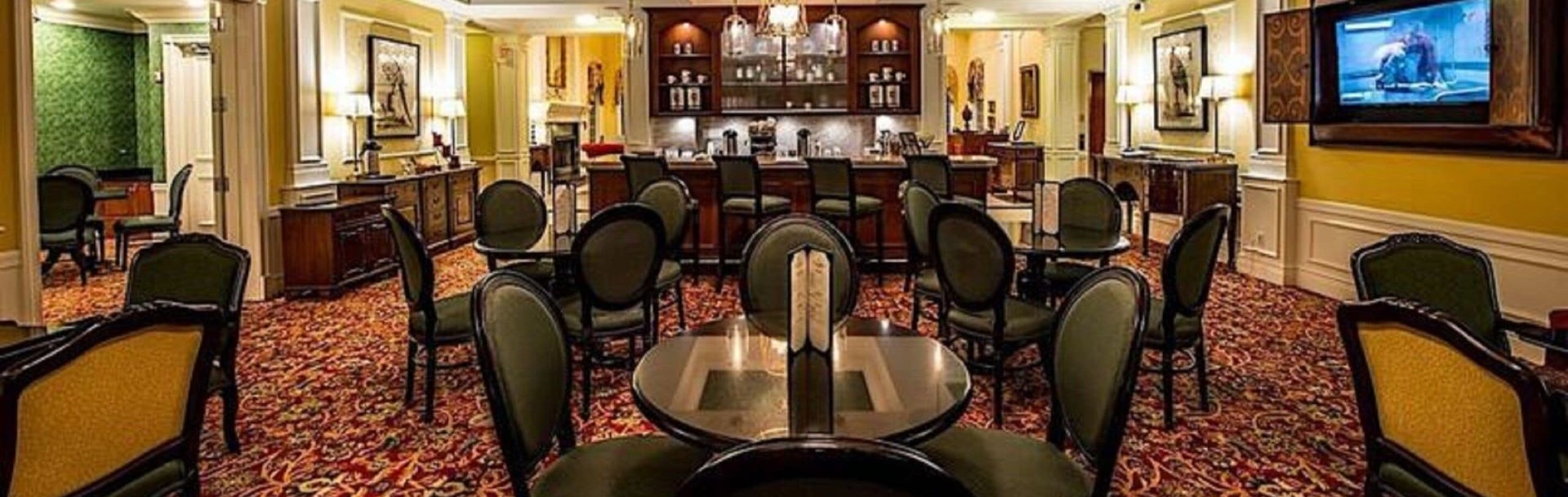 The Capri Inn, Naples