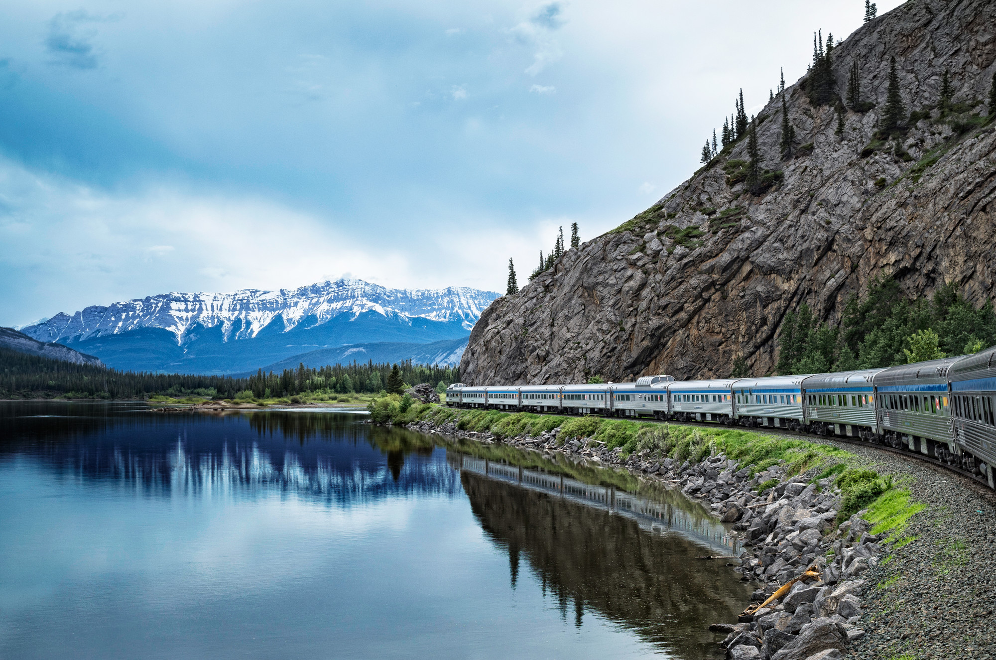 The Canadian, Via Rail