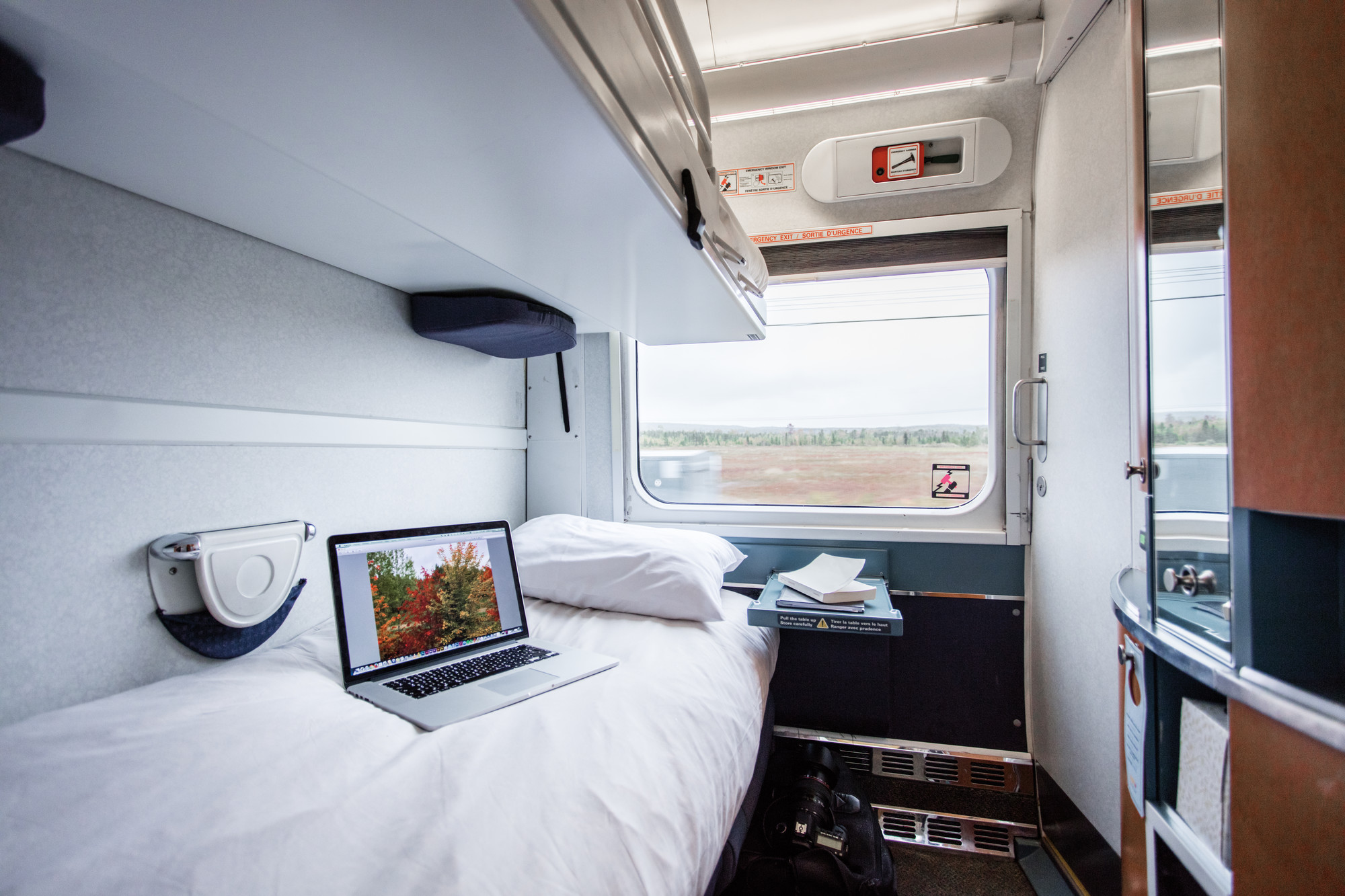The Canadian, Via Rail