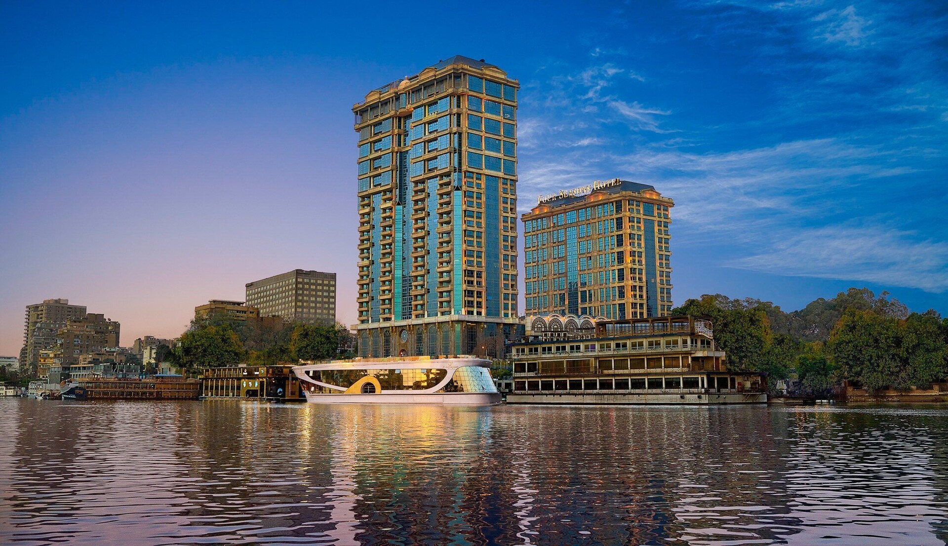 Four Seasons Hotel Cairo at The First Residence