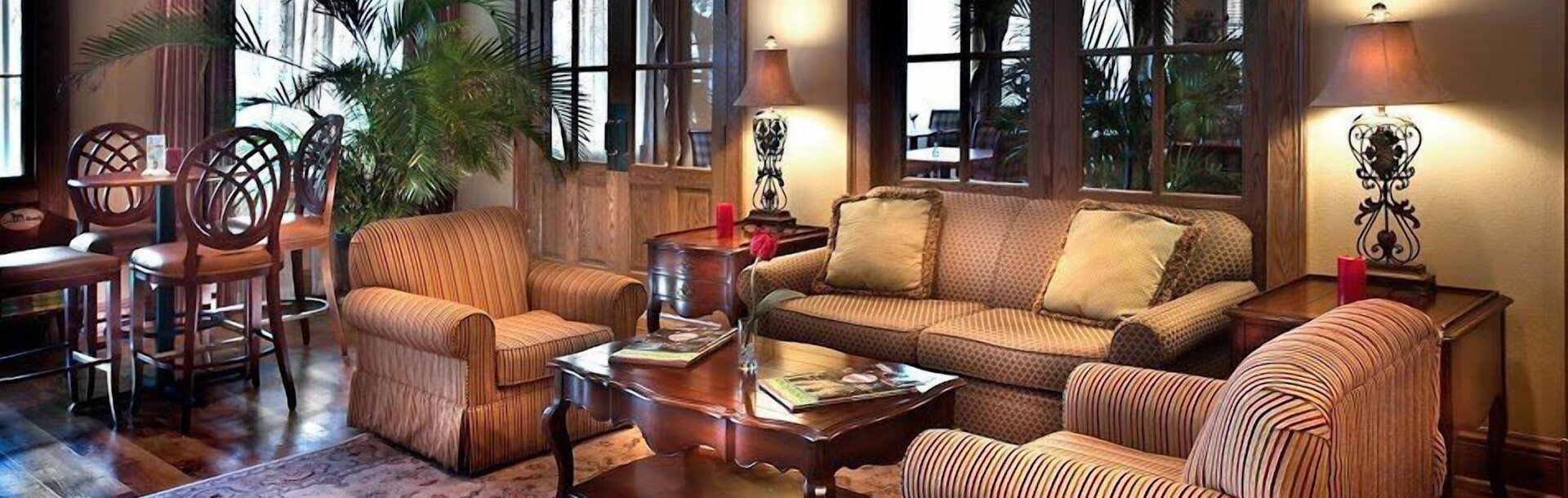 Natchez Grand Hotel