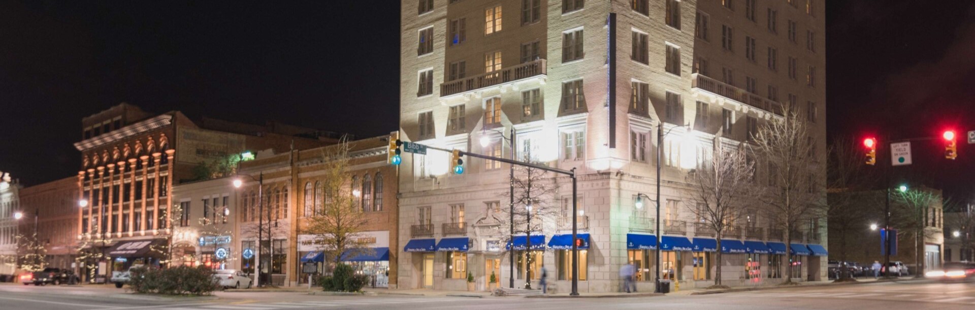 Hampton Inn & Suites Montgomery-Downtown