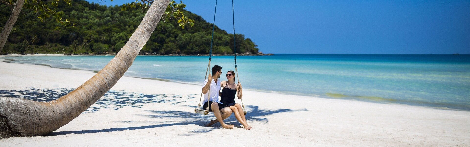Vietnam City & Island Escape