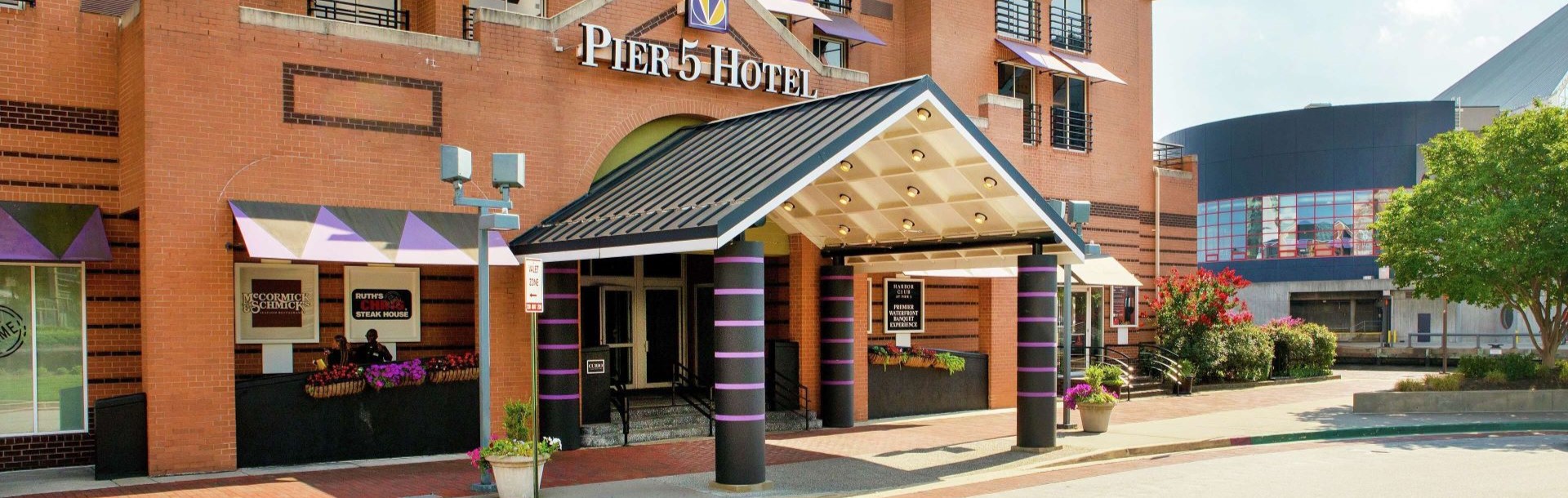 The Pier 5 Hotel Baltimore, Curio Collection by Hilton